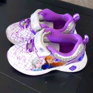 Frozen light up sneakers size 6